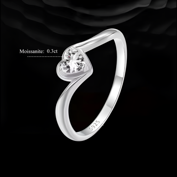 Anillo corte corazón moissanita 0.30 ct - Imagen 4