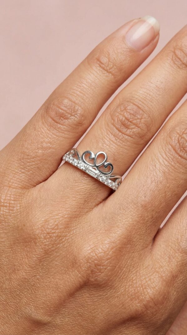 Anillo de corona corte esmeralda - Imagen 2