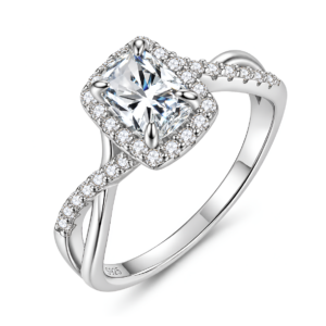Anillo Cushion Moissanita