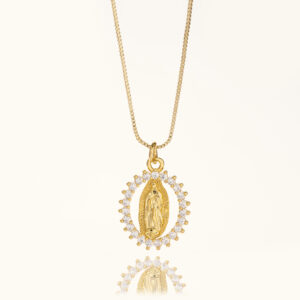 Collar Mini Virgen de Guadalupe Ovalada