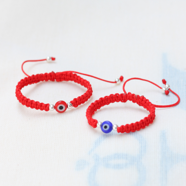 Pulsera hilo rojo bebé ojo turco